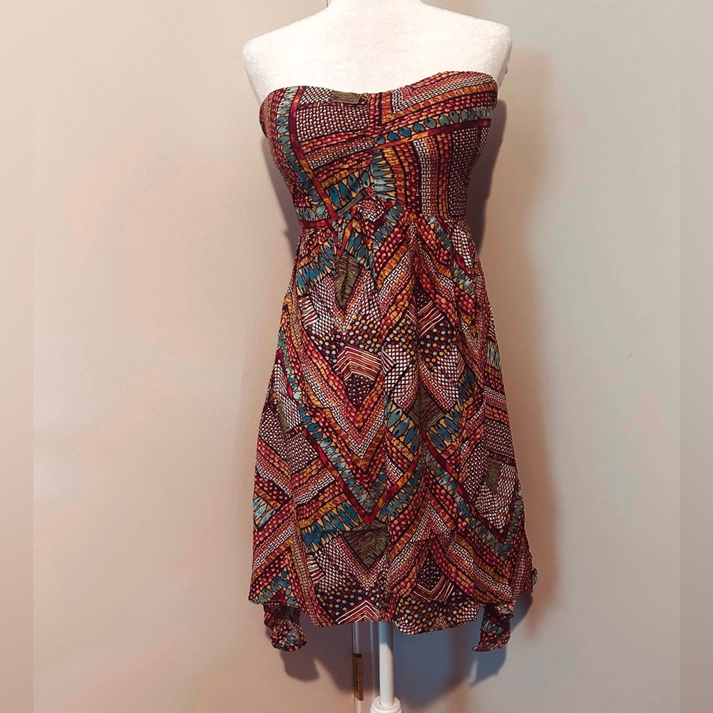 American Rag  Flamingo Color Women's Strapless Dress, Size Medium - Picture 2 of 12